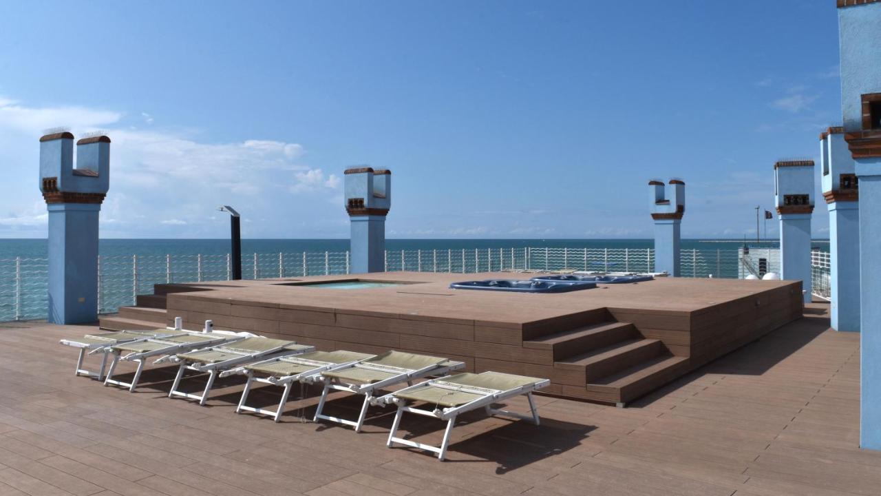 Ca Dell'Angelo - Caorle Aparthotel Exterior foto
